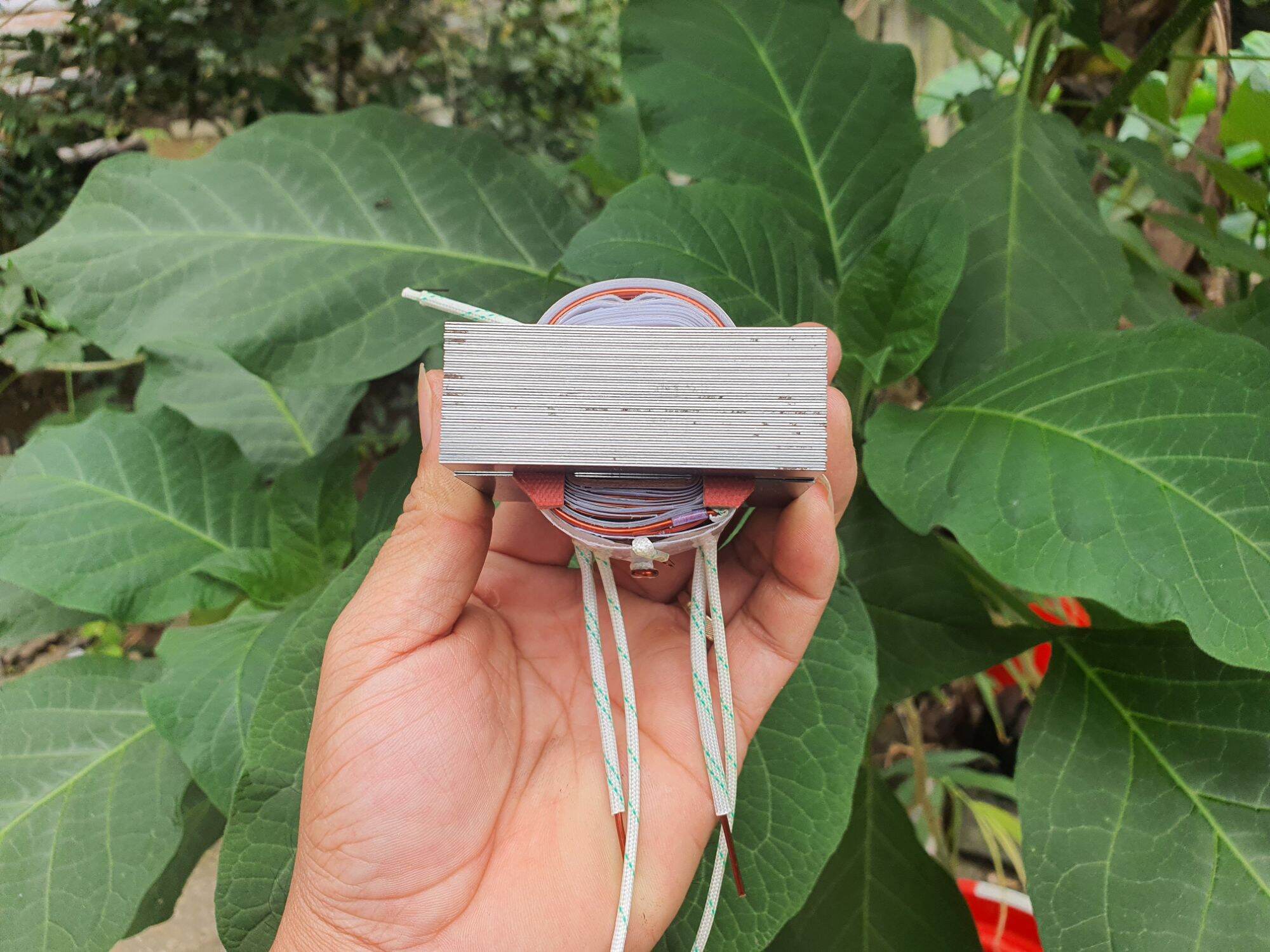 Biến áp kích cơ 2 vế c chung có đệm chạy từ 12 đến 16d718