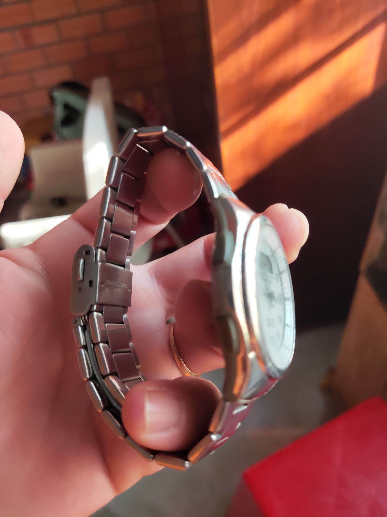 Đồng hồ nam CASIO WAVE CEPTOR