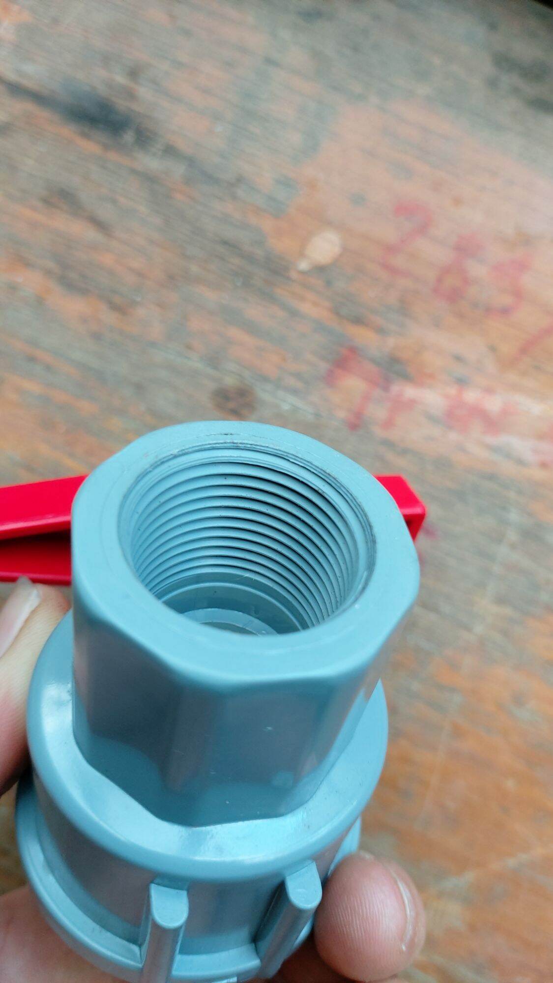 bộ gồm 6 van khóa nước pvc ren trong phi 27