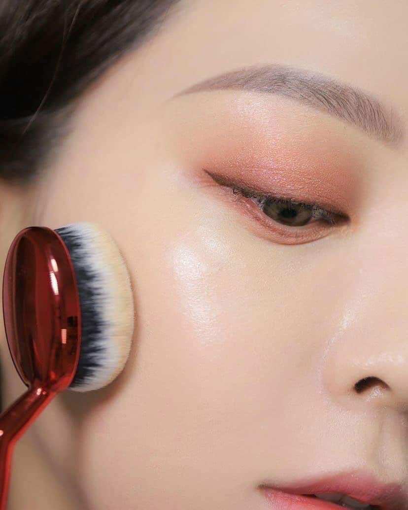 Cọ Tán Kem Nền Espoir (Màu Đỏ)