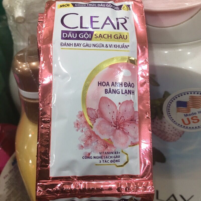 Bộ 4 dây dầu gội đầu Clear Hoa Anh Đào mát lạnh