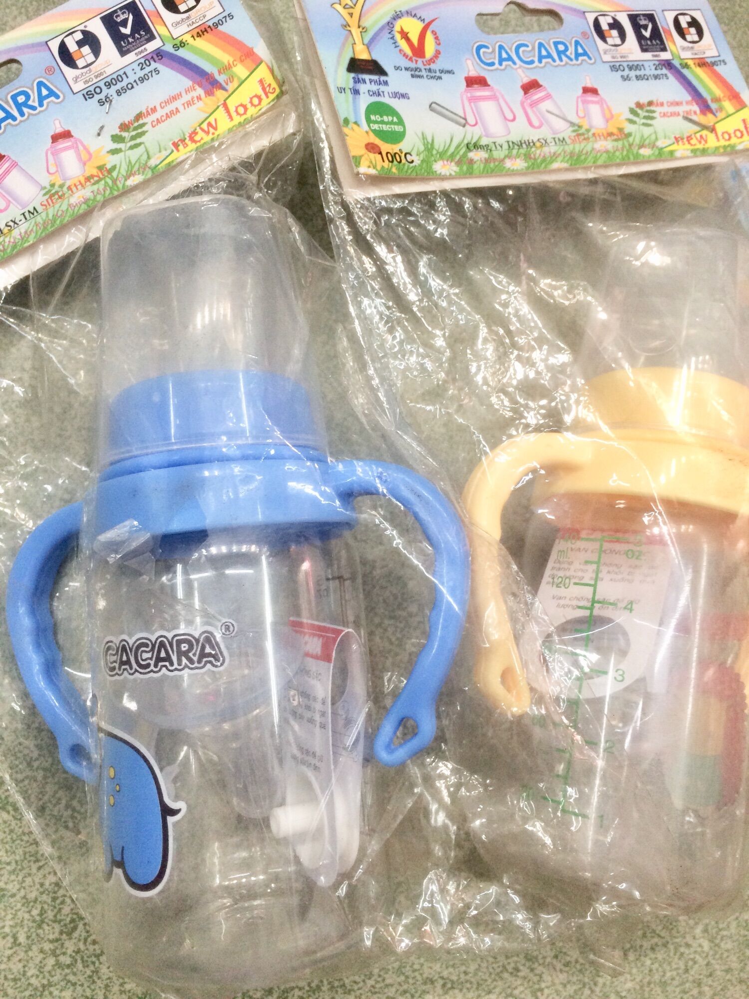 Combo bình sữa lớn/nhỏ Cacara tay cầm 250ml/140ml