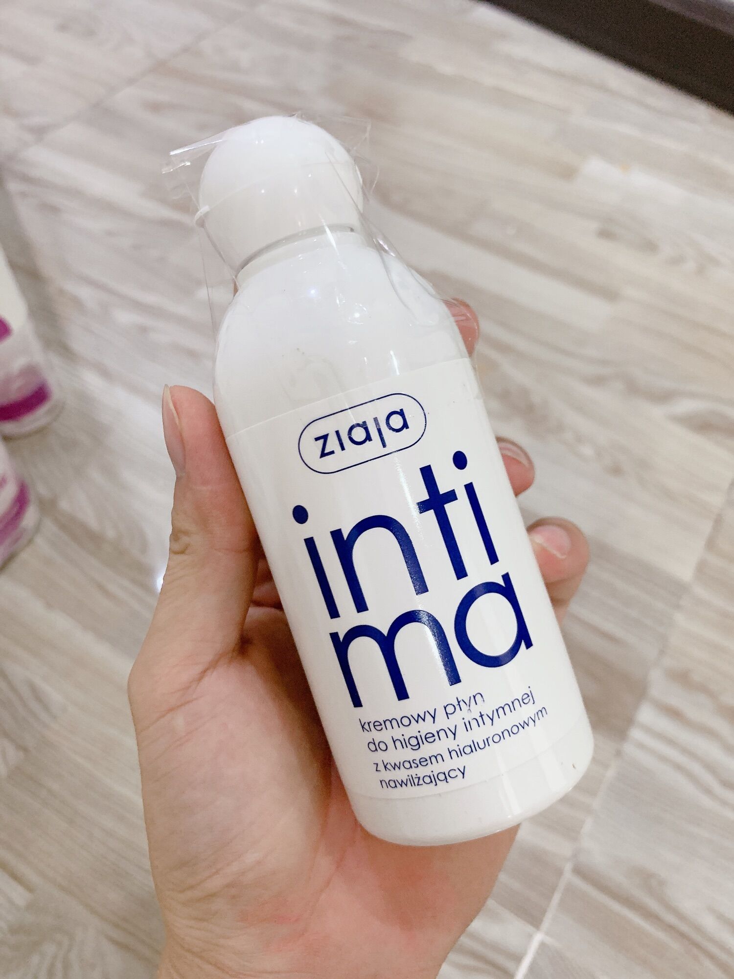 Dung dịch vệ sinh Ziaja 200ml