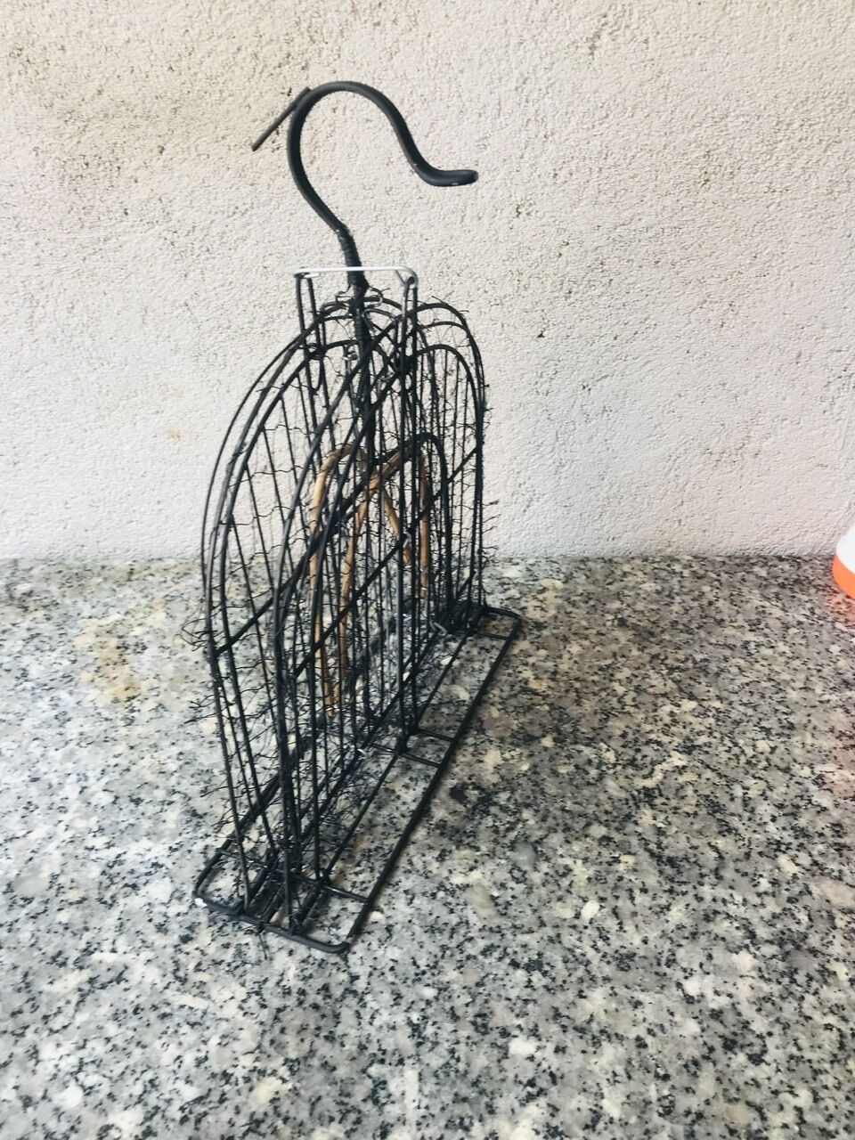 MẸT BẪY CHIM CHÀO MÀO