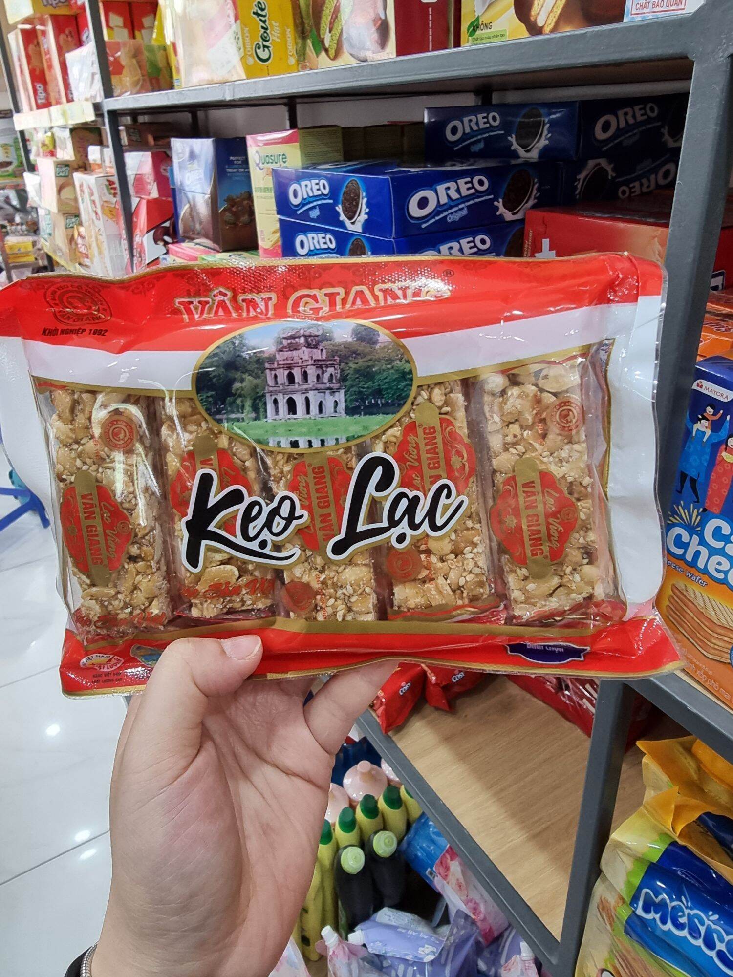 Kẹo lạc cổ truyền vân giang 250g 10 cái