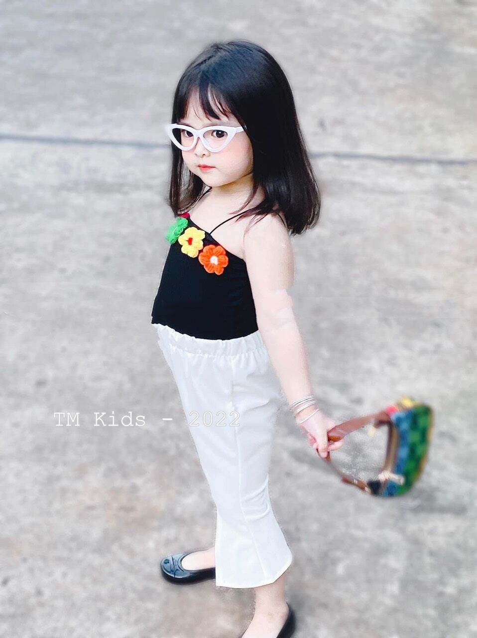 Set bé gái, ái dây đính hoa, quần ống loe, điệu đà cá tính, size 10-20kg, set bé gái đi học đi chơi điệu đà, phong cách