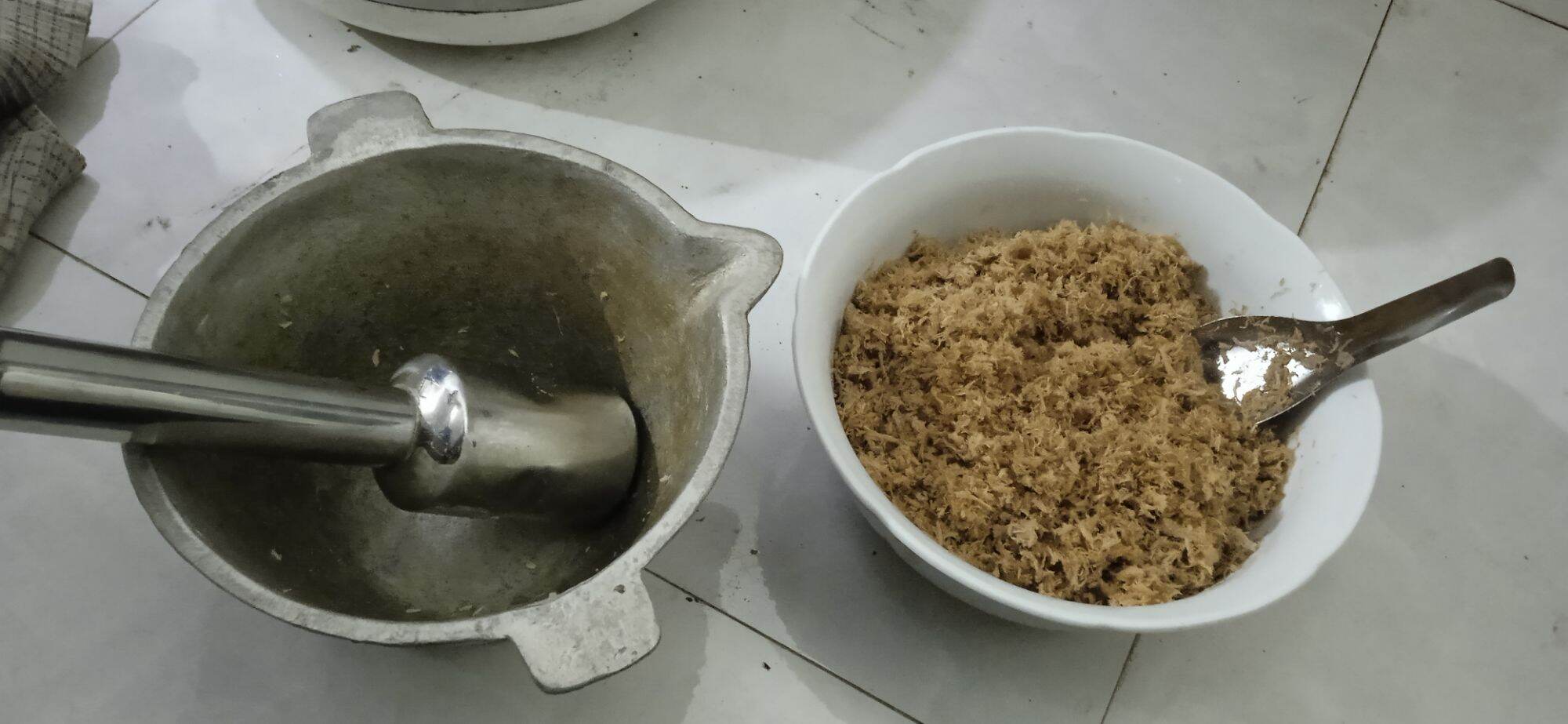 Ruốc thịt lợn trà bông muối vừng lạc 100g