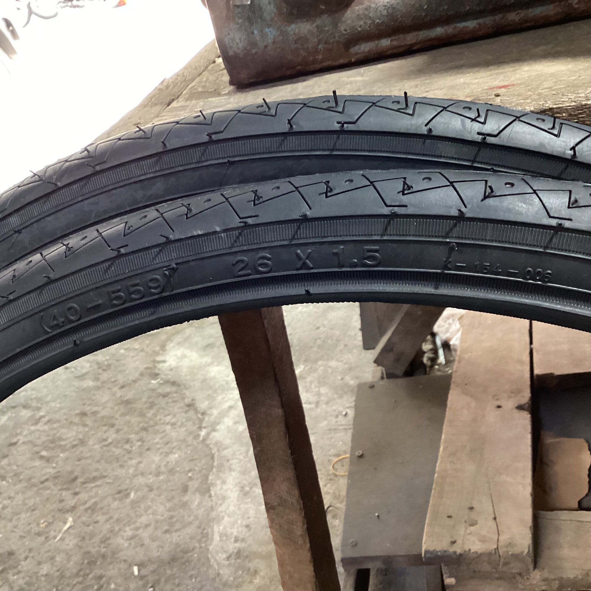 Vỏ Xe Đạp 26 x 1.5 KENDA