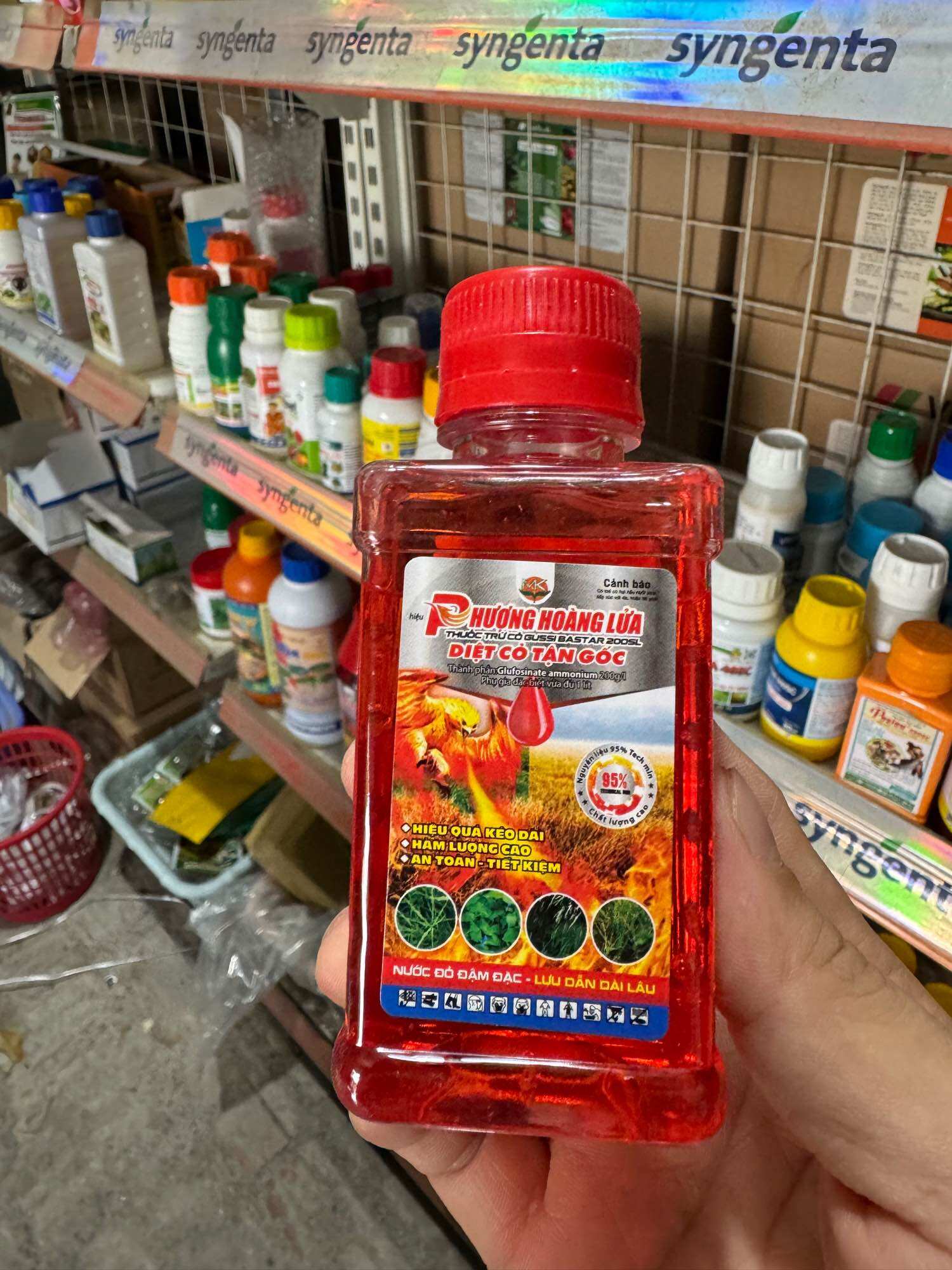 Thuốc trừ cỏ 200SL Phượng Hoàng Lửa cỏ lưu dẫn diệt cỏ tận gốc (chai 100ml)