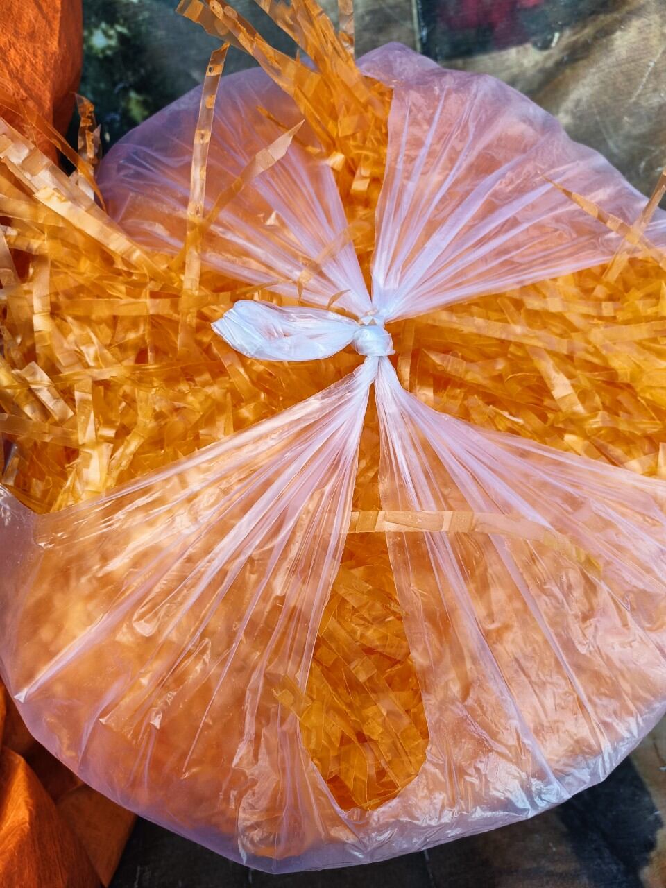 5kg bánh tráng sợi cam 120k