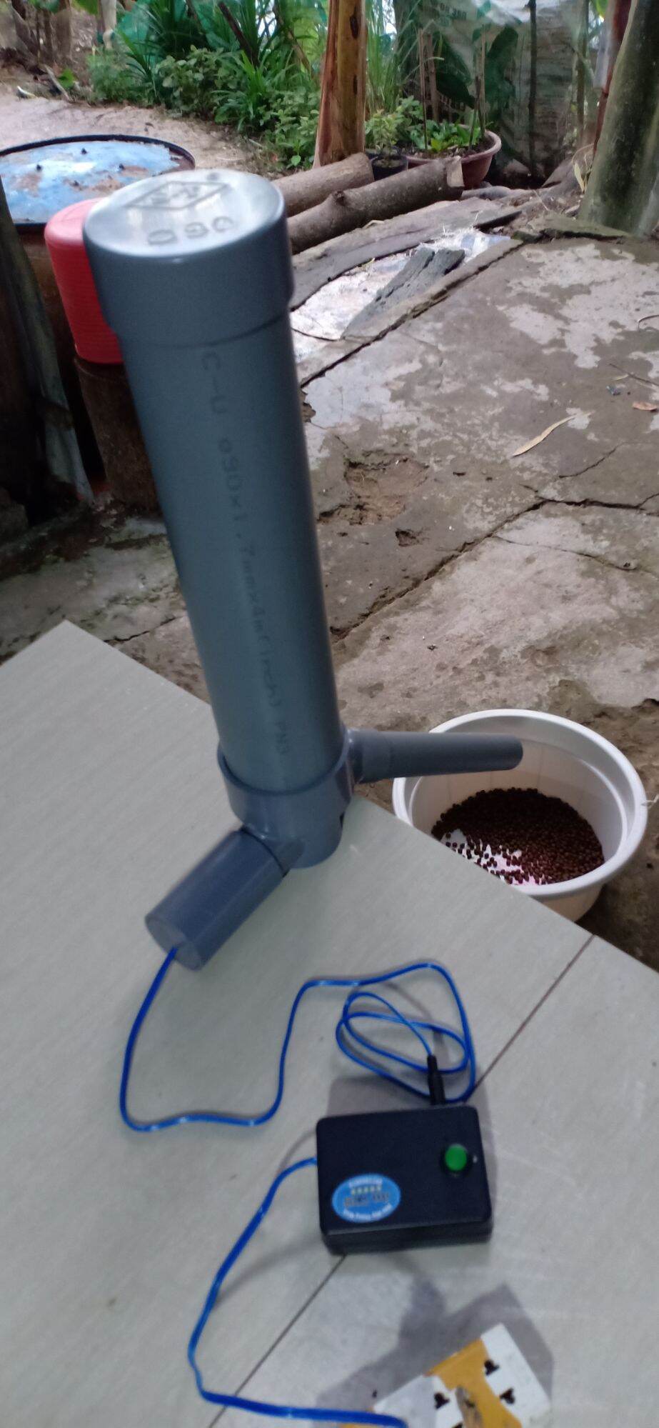 Máy Đẩy Thức Ăn V7 (An TCS)