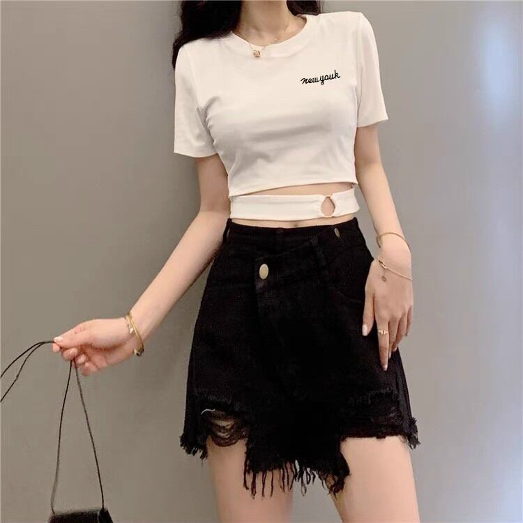Áo Kiểu Croptop Khoen Eo thun lụa