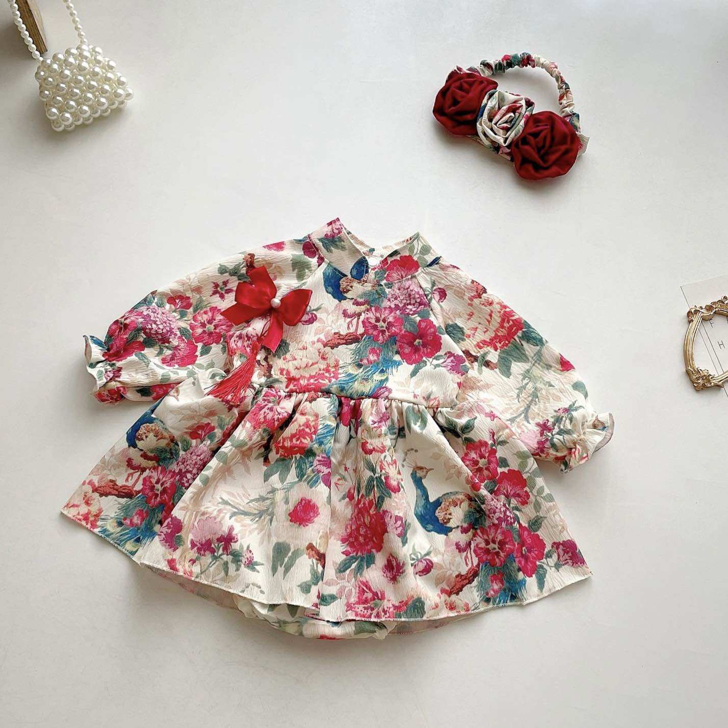 (3-12kg) Body Cổ Tàu Hoa Công RYL’S CLOSET Cho Bé Gái Sơ Sinh, Đầy Tháng, Thôi Nôi B128