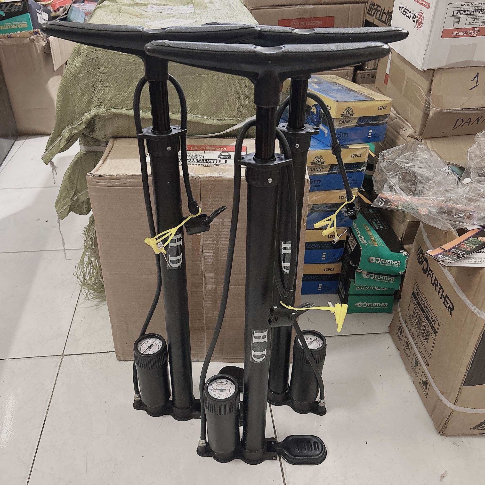 Bơm tay xe đạp , xe máy có đồng hồ