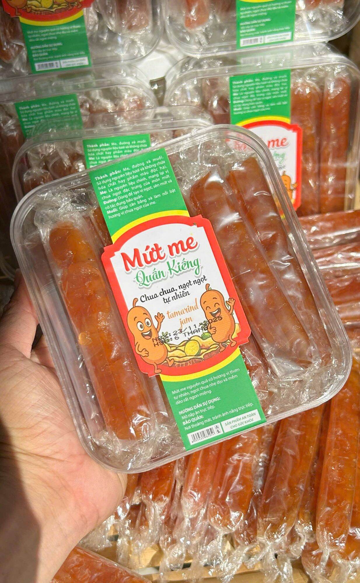 Mứt me quấn kiếng nguyên trái hộp 400g