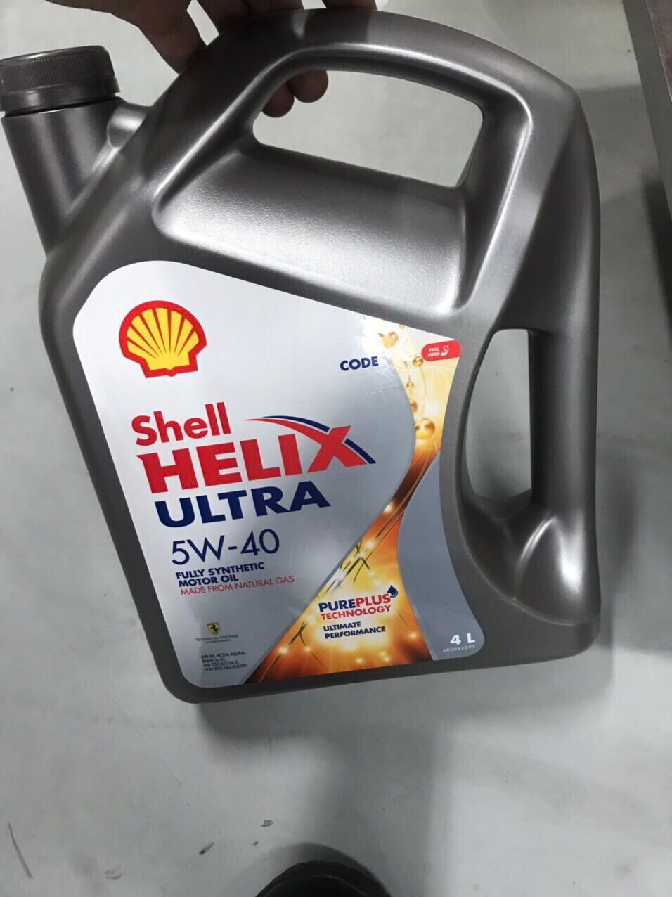 Nhớt Shell Helix Ultra 5W40 Ôtô 4 lít
