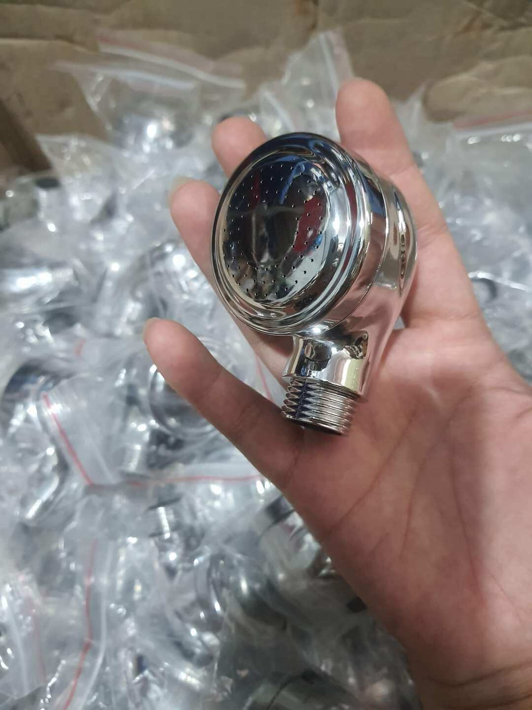 Đầu vòi sen inoc cho bồn gội đầu , bát sen gội đầu