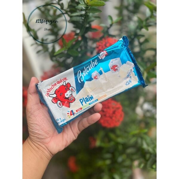 Phô mai con bò cười belcube hộp 24 viên