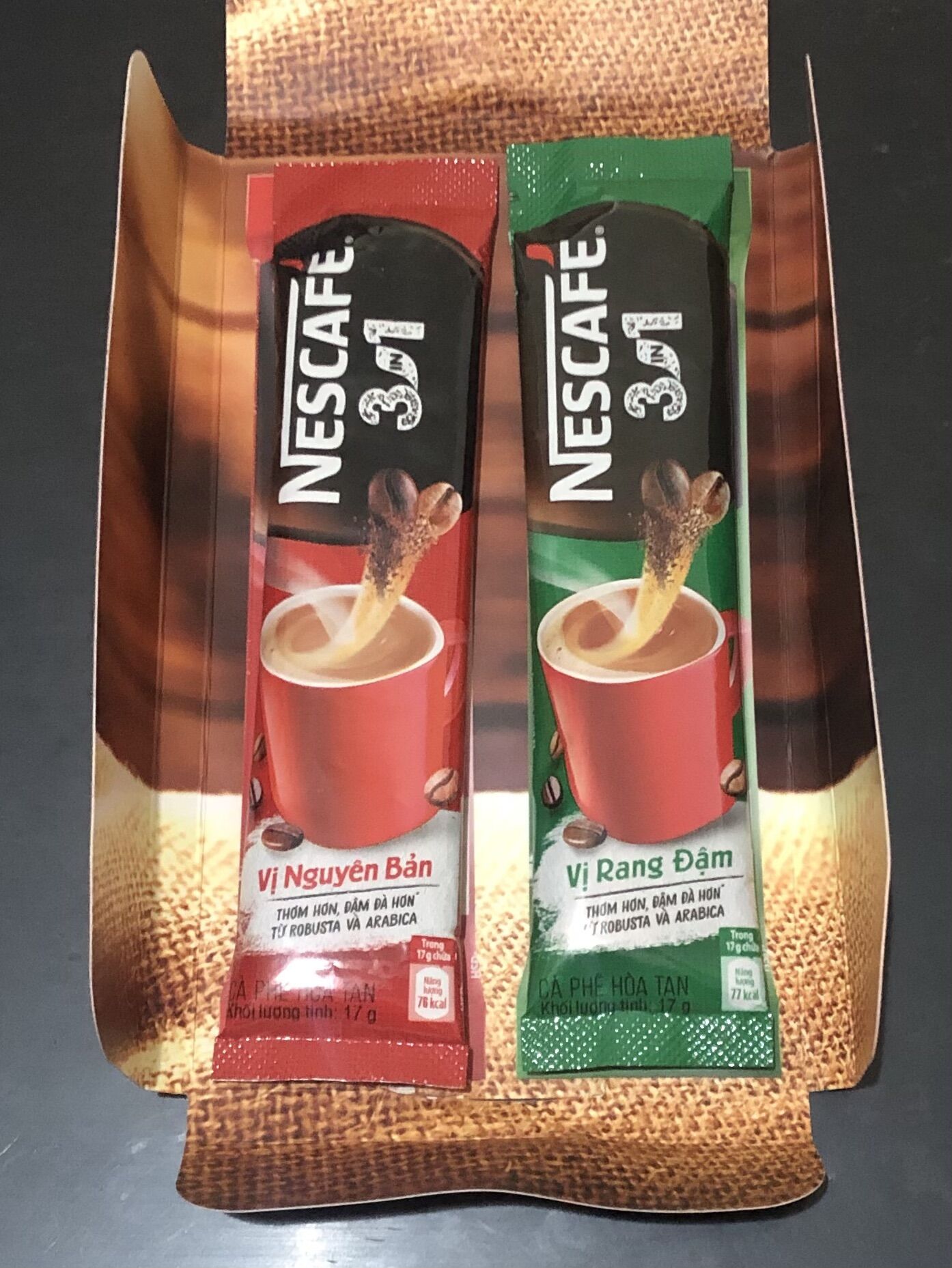 2 gói cà phê nescafe 3in1 hộp