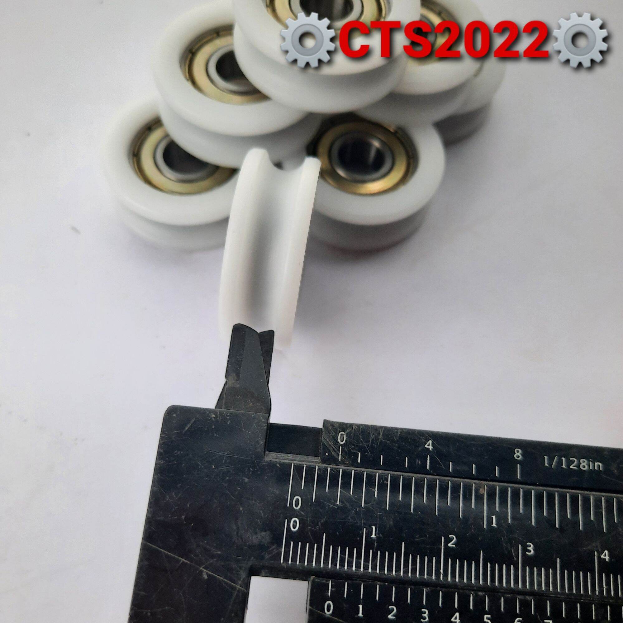 Con lăn nhựa dẫn hướng phi 30mm trục phi 8mm