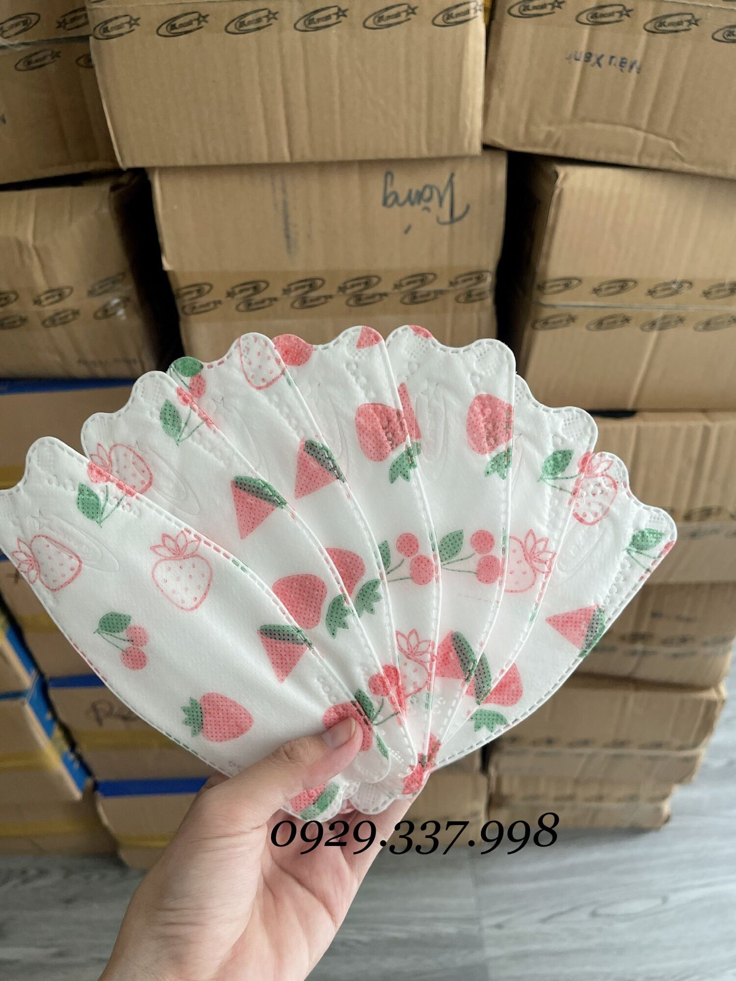 Khẩu trang KF94 dâu cho bé - bịch 10 cái