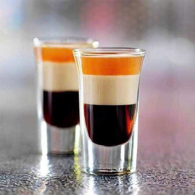 Bộ 6 ly rượu thuỷ tinh đế cao
