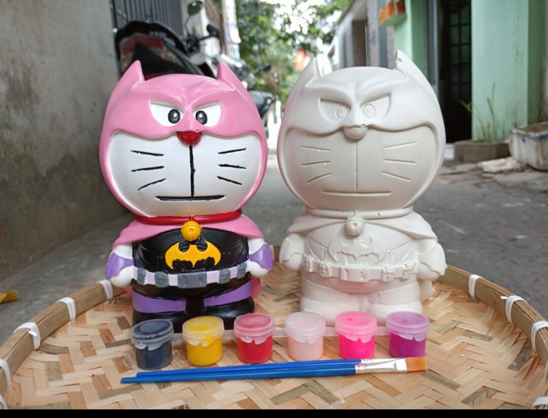 Tượng Tô Màu Thạch Cao Đôrêmon Batman( Tặng Kèm Màu ) | Lazada.Vn