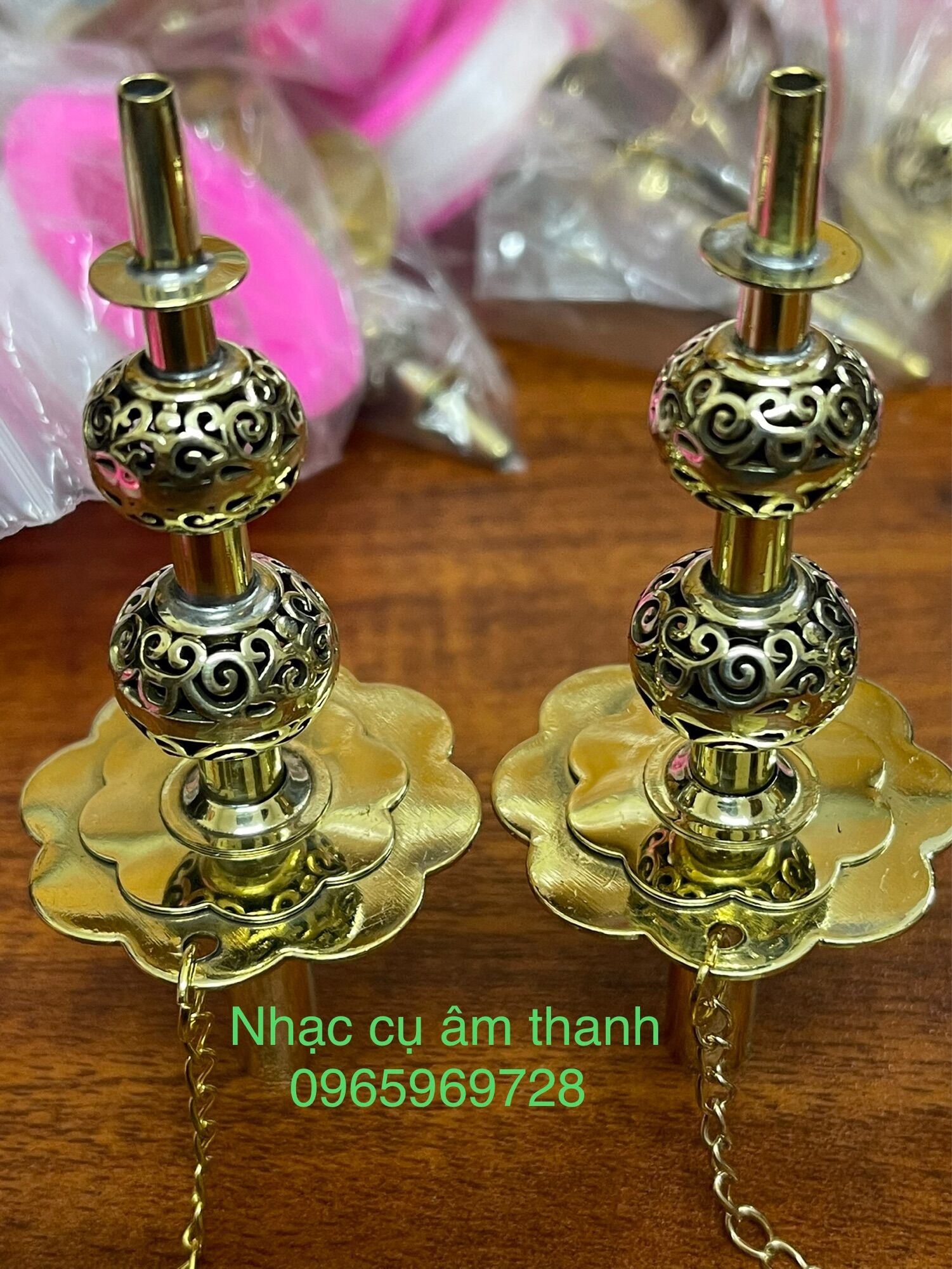 Thắng kèn đám ma bằng đồng thau
