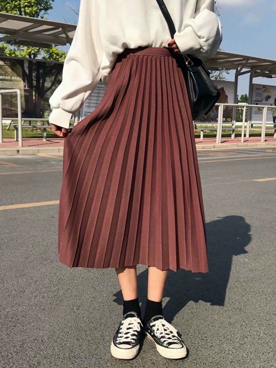 Chân váy xoè xếp li dáng dài