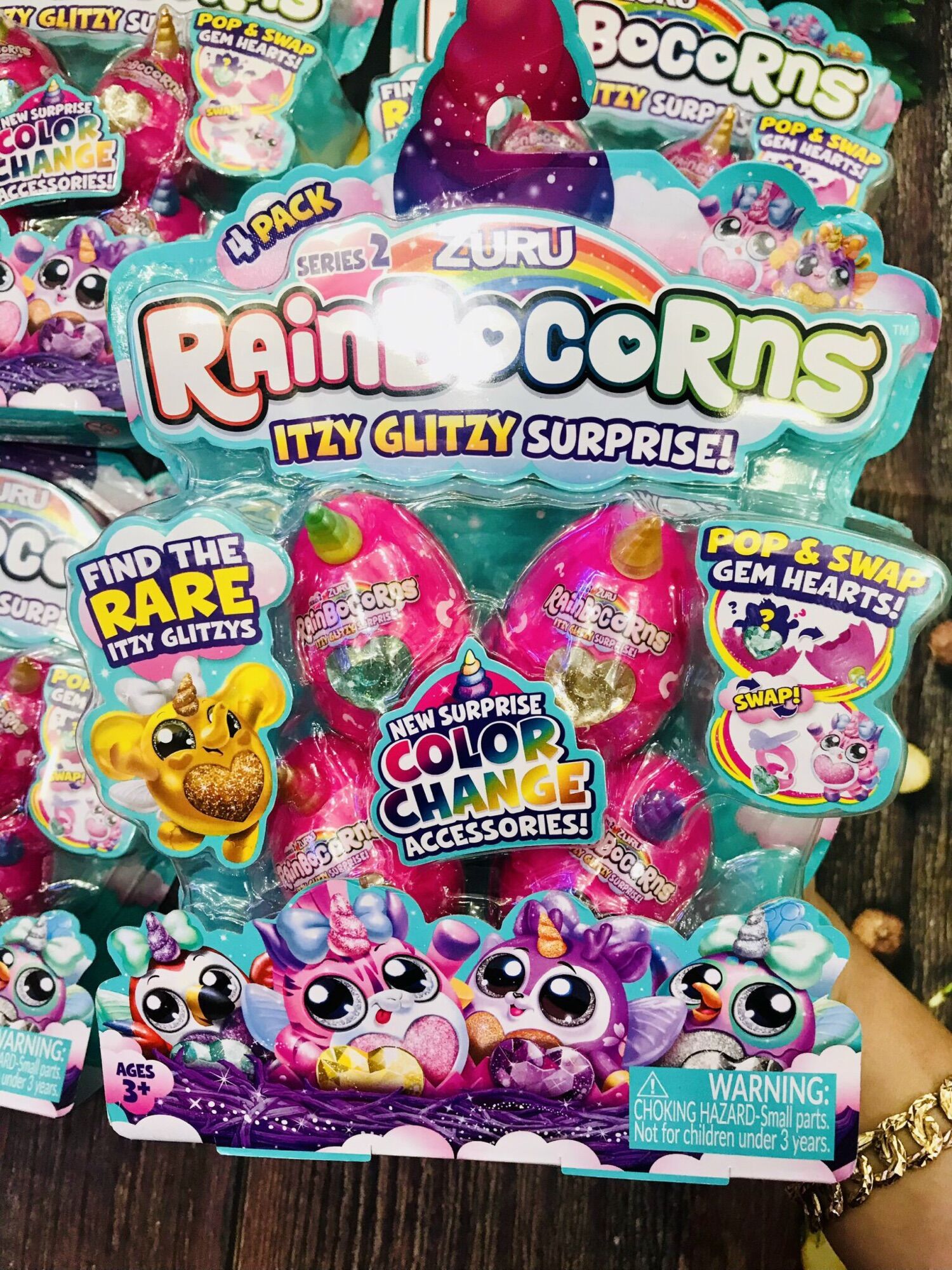 Trứng mini Rainbocorns đổi màu hàng Usa