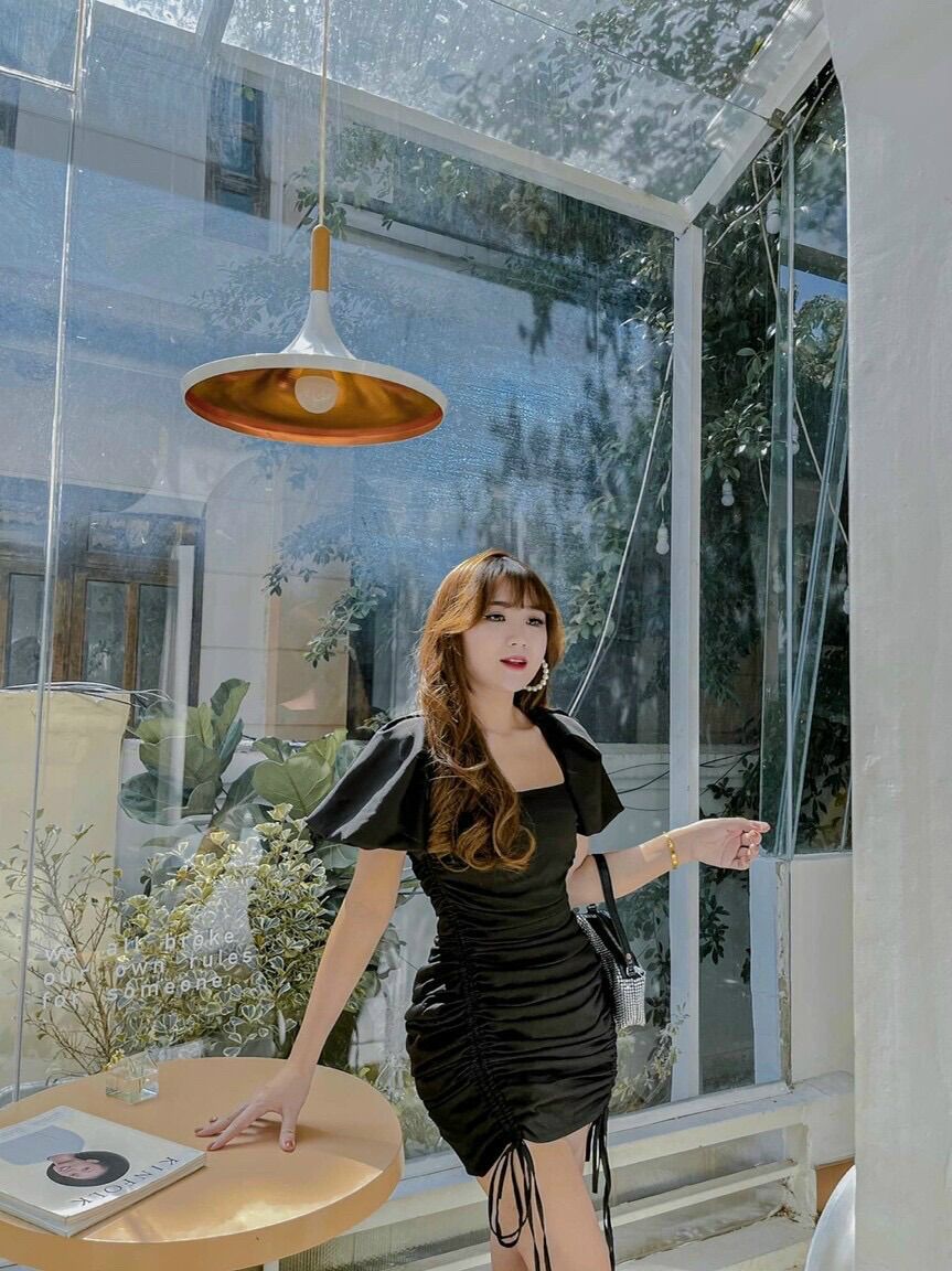 Đầm dự tiệc rút bên sang chảnh BG