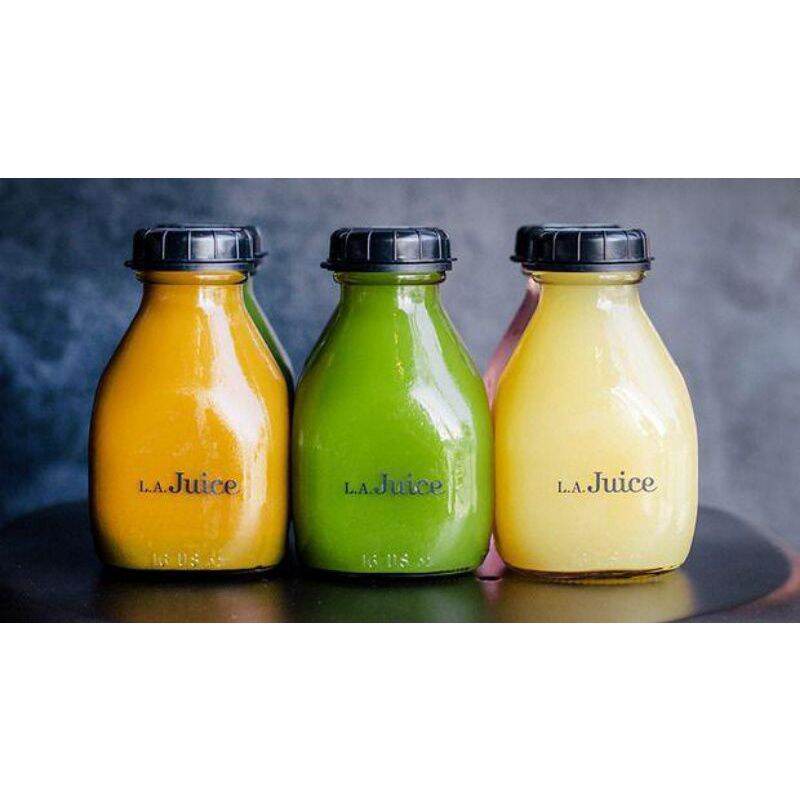 Chai thủy tinh vuông lùn nắp nhựa 300ml/500ml