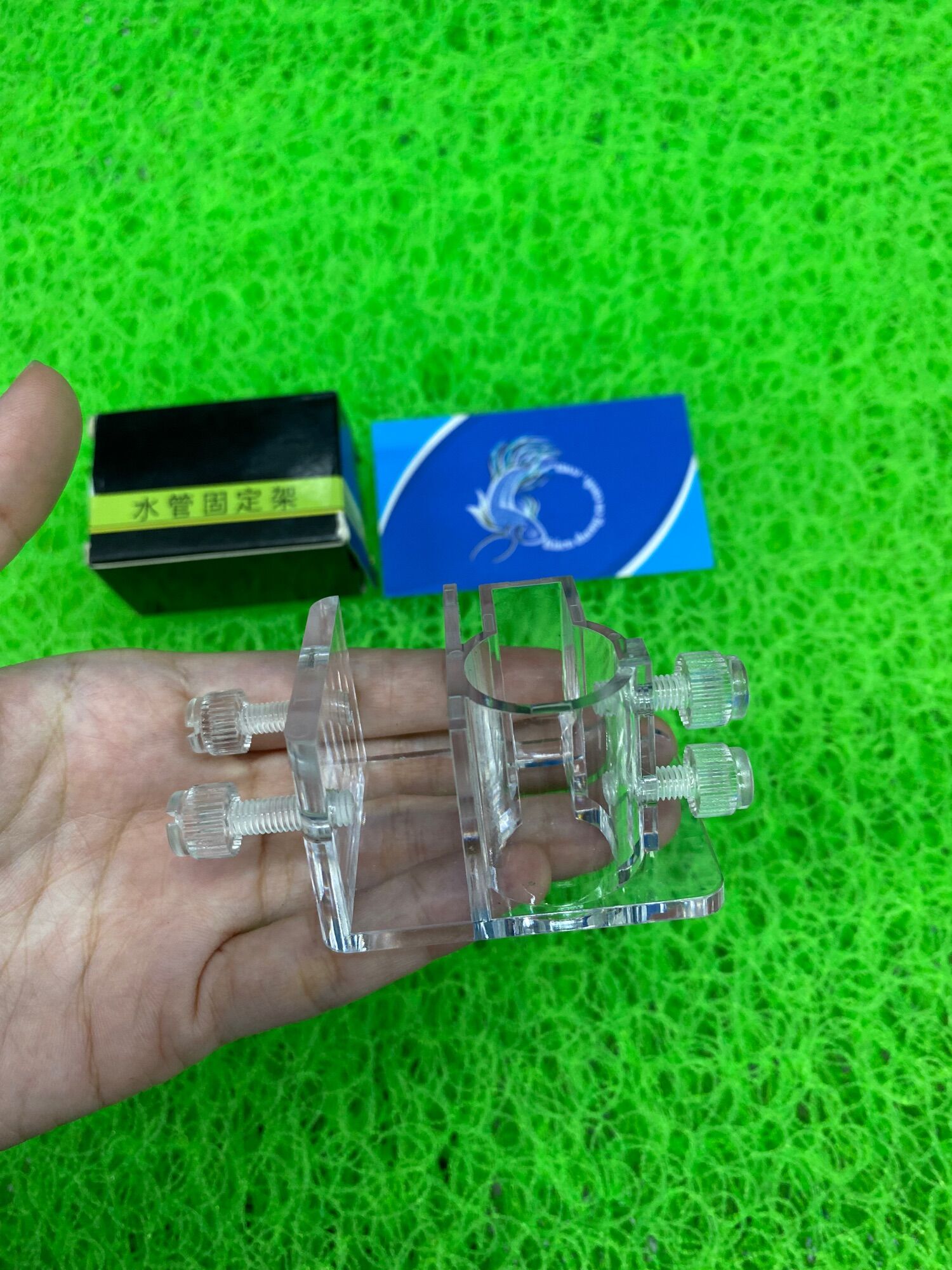 Kẹp Giữ Ống IN OUT nhãn hiệu Mufan