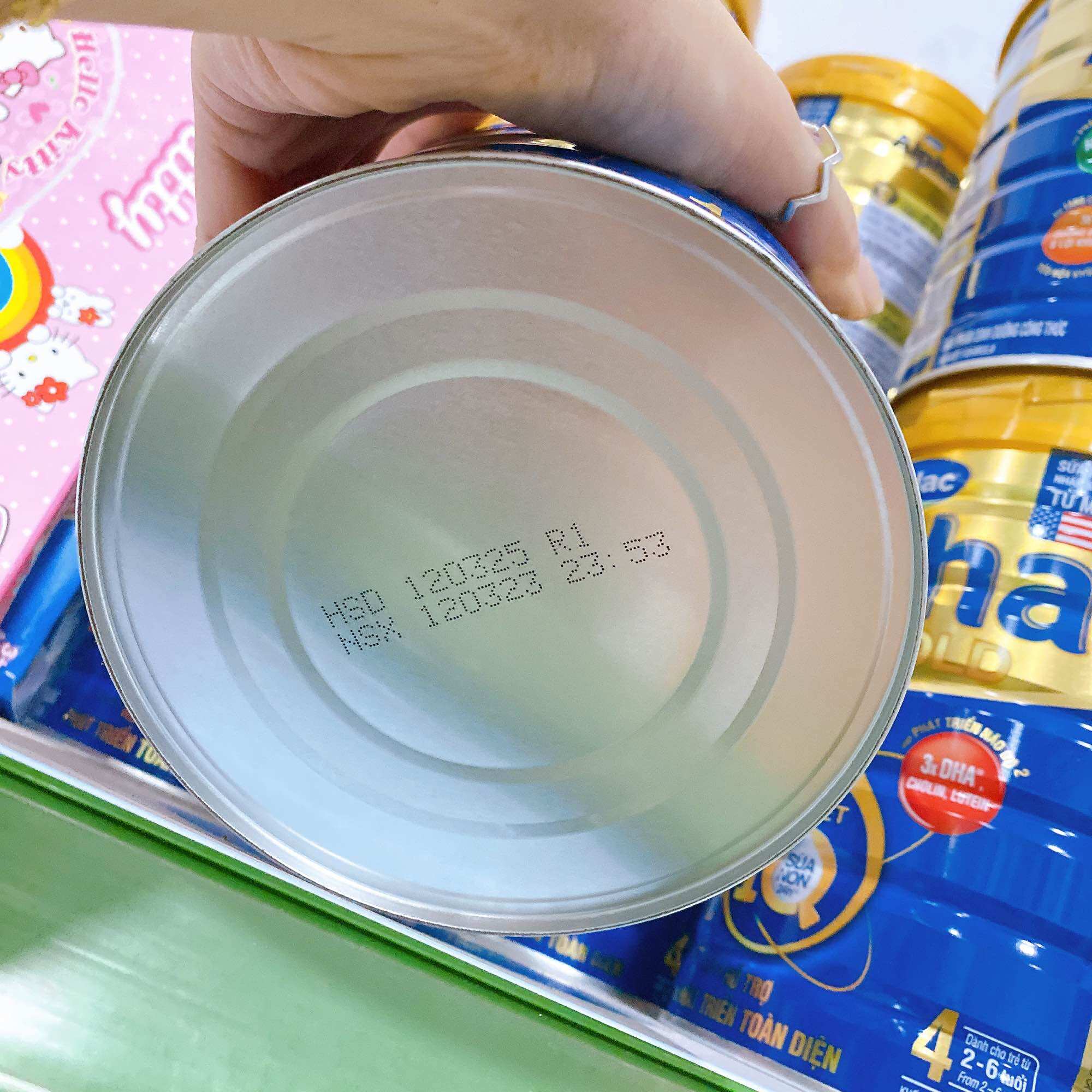 Sữa bột Dielac alpha gold lon 900 g số 1,2,4
