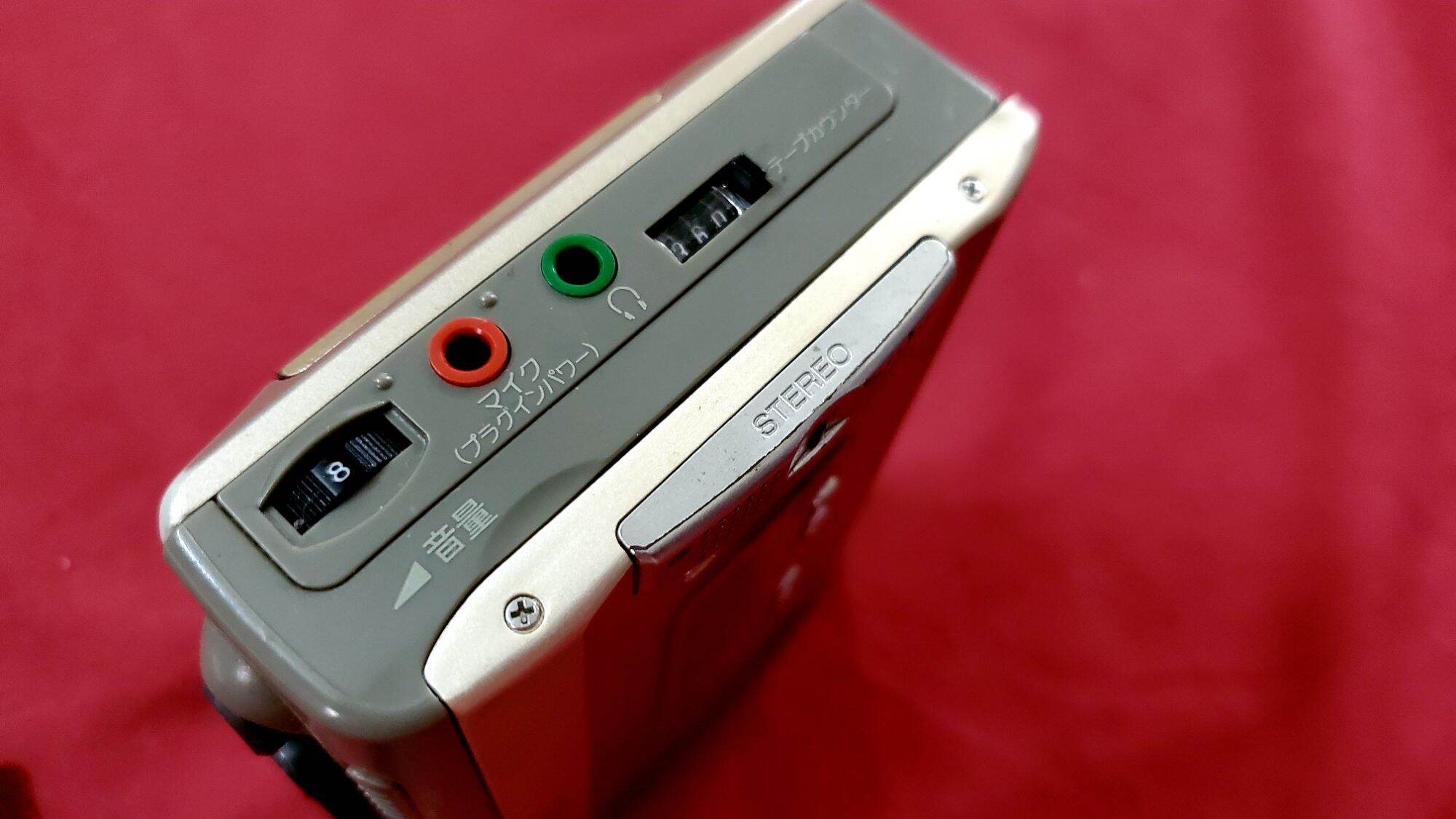 Cassette mini Sony TCS-600 Stereo Auto Reverse