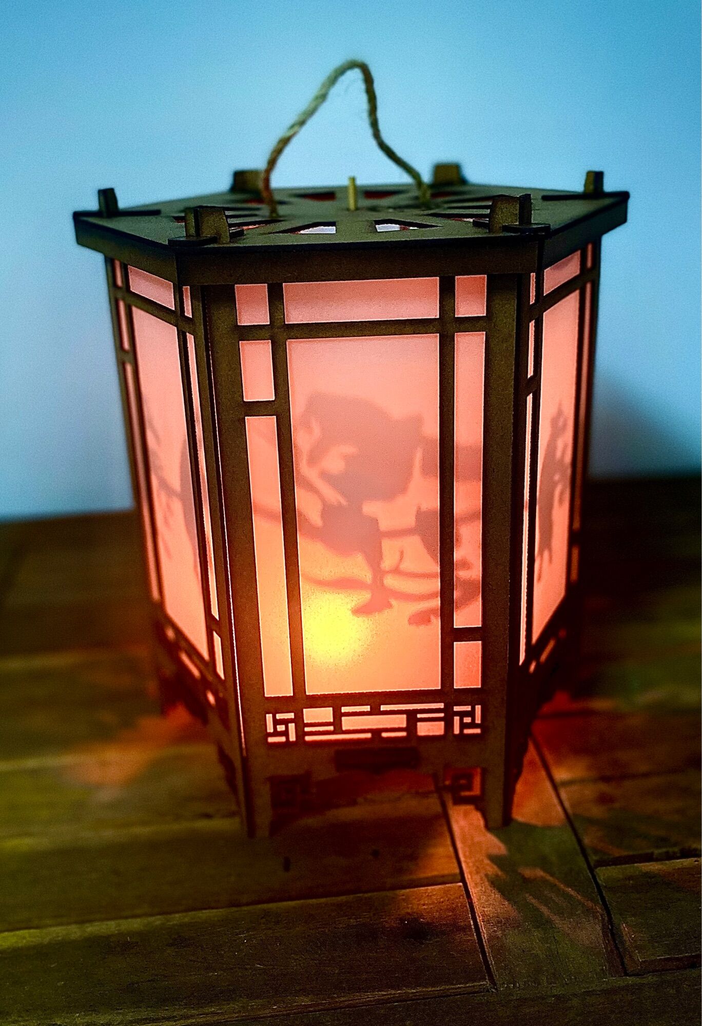 [HCM]Lồng đèn kéo quân gỗ 24cm
