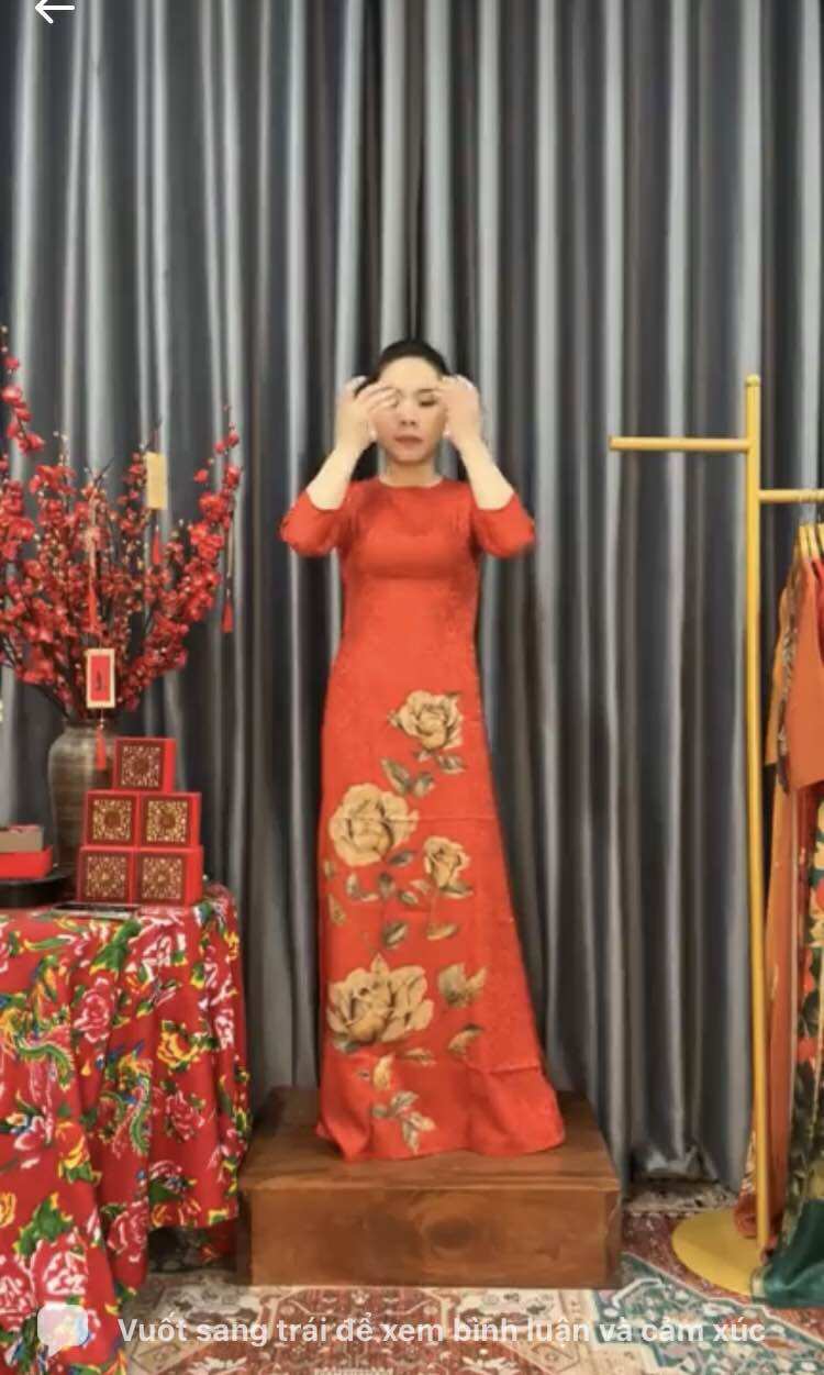 ÁO DÀI CỔ VUÔNG TAY BỒNG 5d