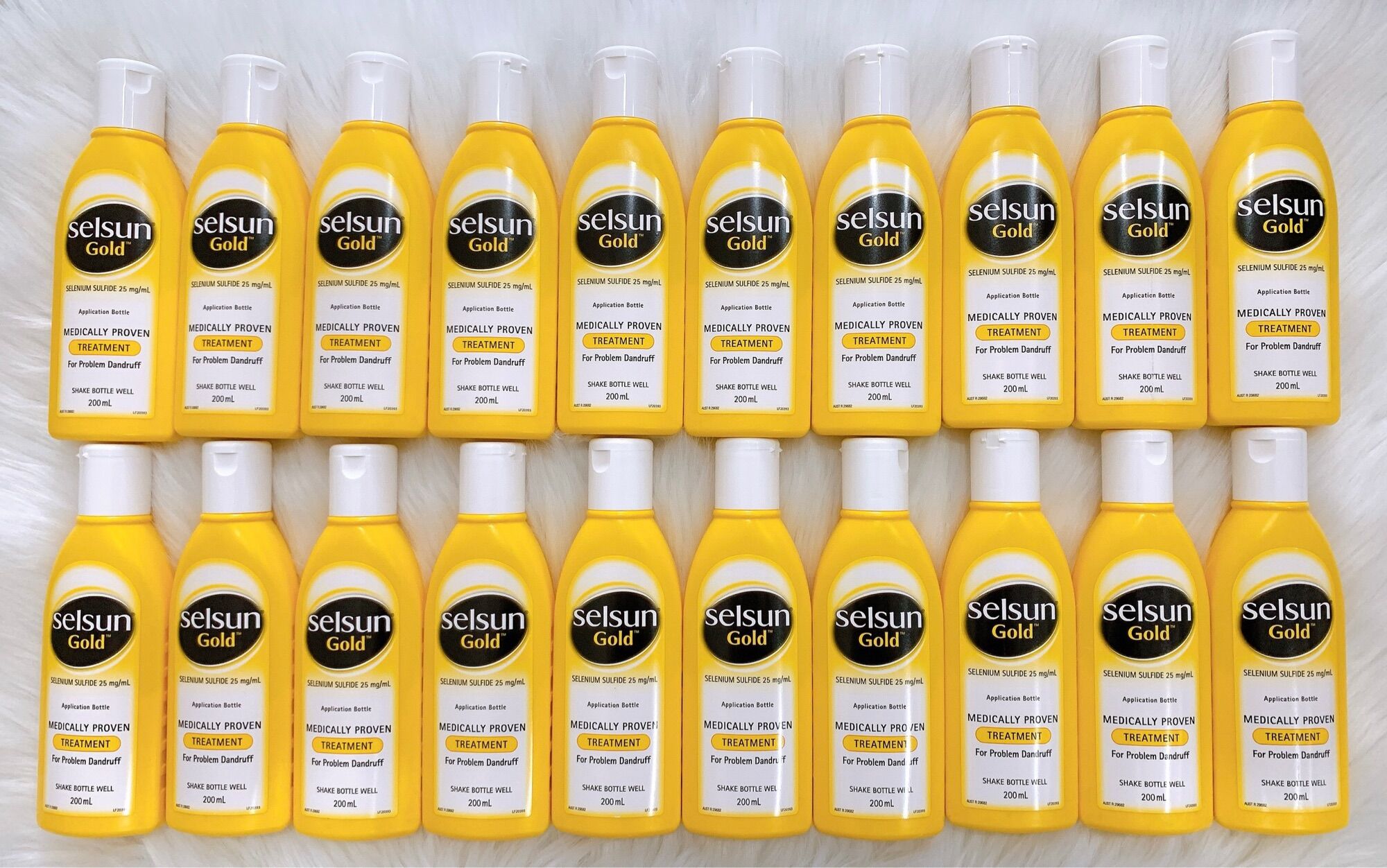 Dầu gội dành cho da đầu gàu nấm ngứa nặng Selsun Gold Anti Dandruff Shampoo Treatment 200mL.nắp vàng