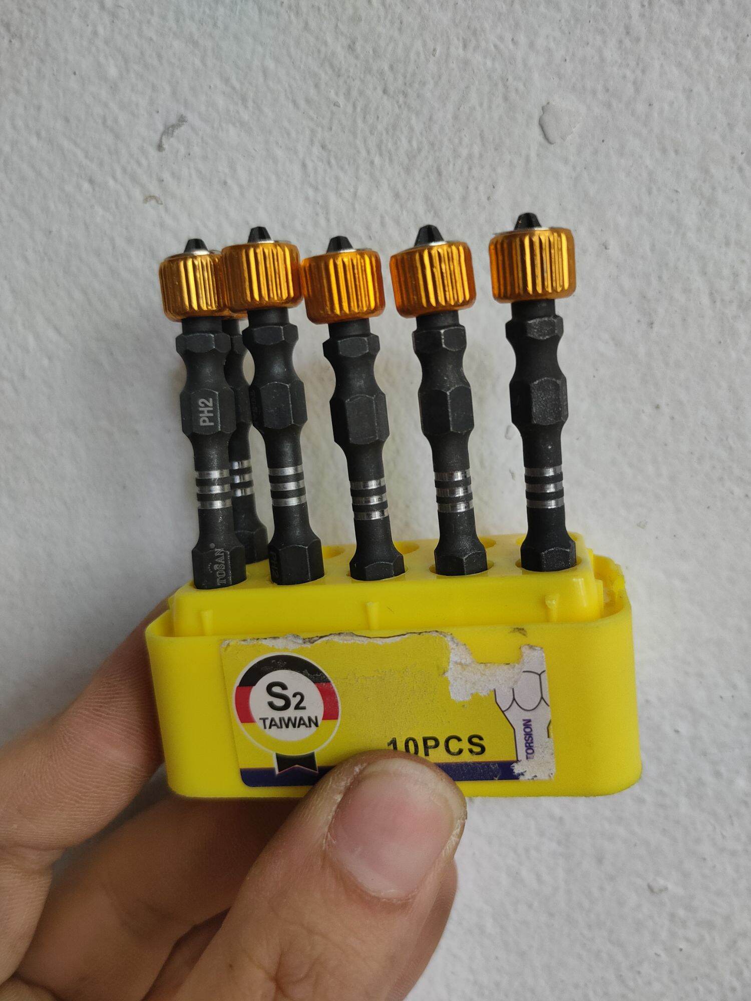 Đầu vít nam châm 4 cạnh-tô vít đầu 4 cạnh nam châm
