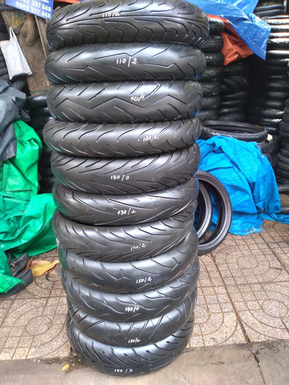 Vỏ lốp xe lướt 120/70-17 vỏ không ruột cao cấp