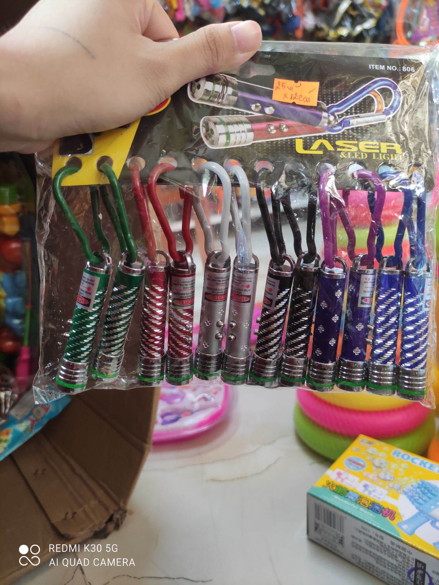 Vĩ lade đèn pin- 1 vĩ 12 cây