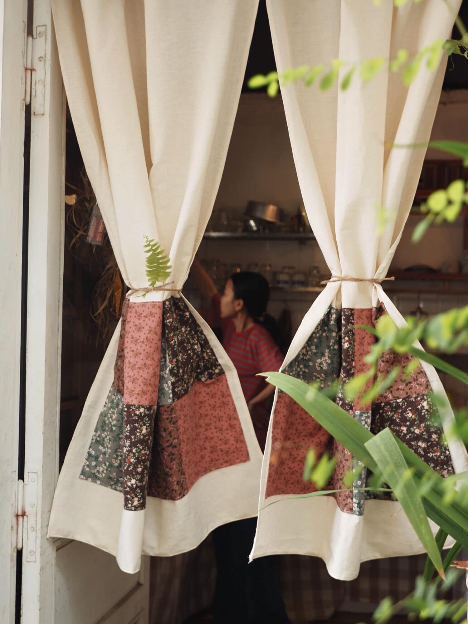 Rèm linen ghép vải.