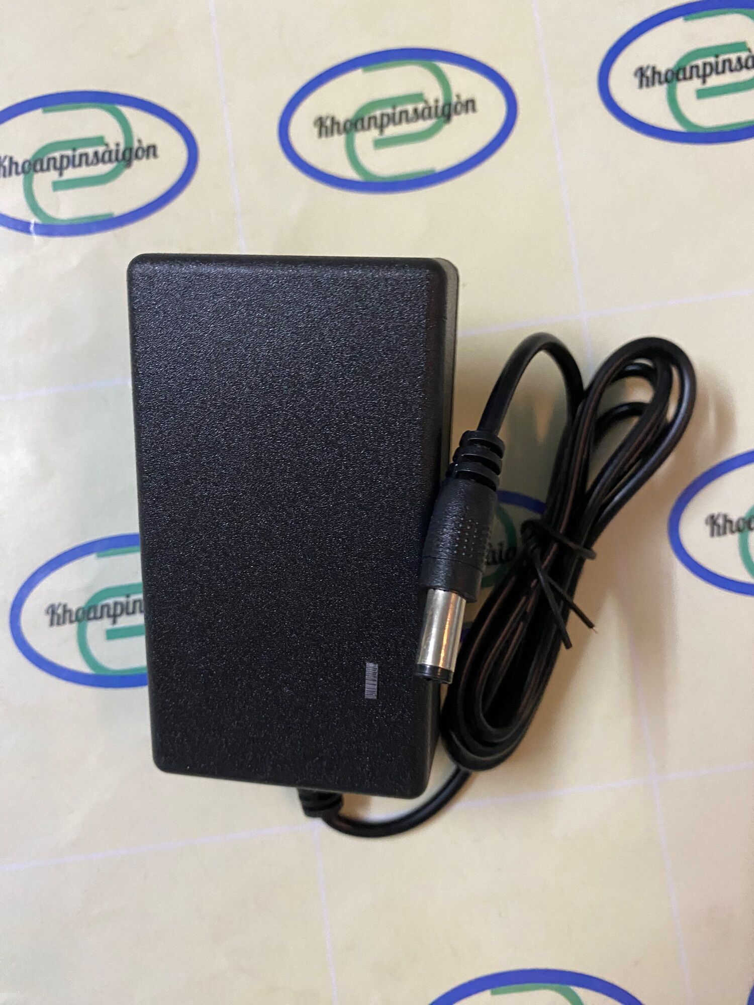 Sạc 4s2A; 4s3A chuyên sạc pin lithium 4S(14,4v-16,8v)