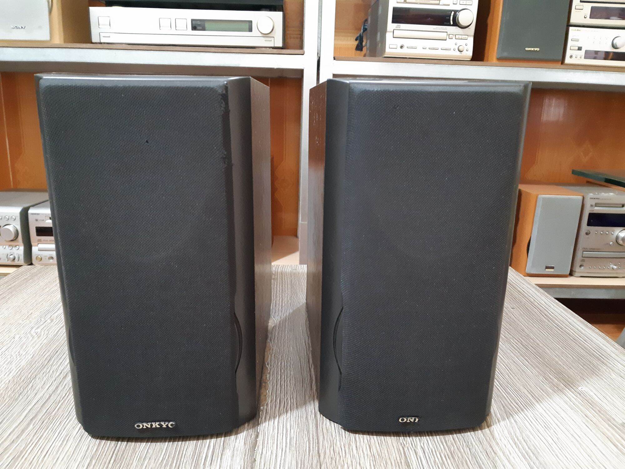 Loa Onkyo V5 bãi đẹp