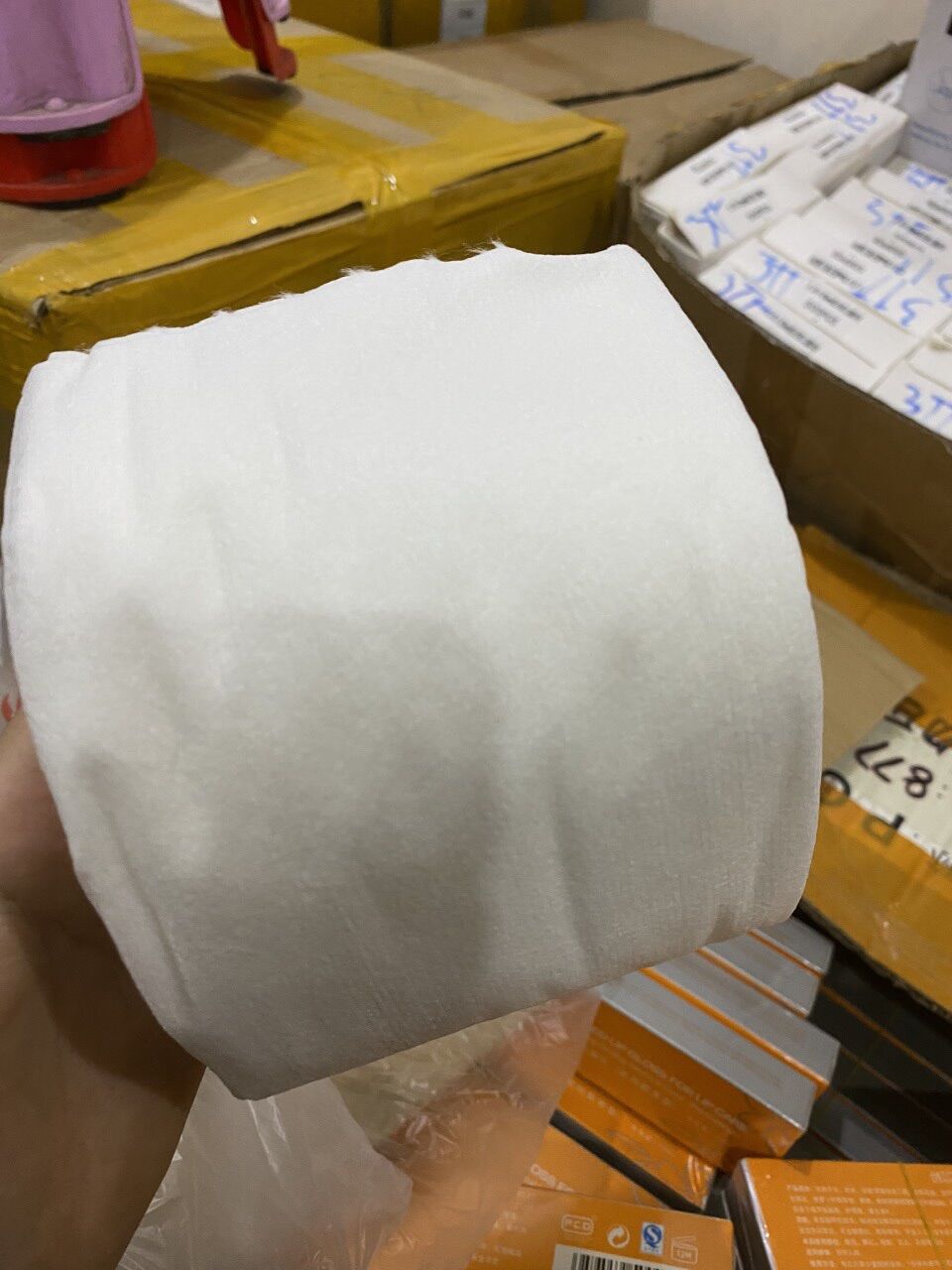 Cuộn giấy chuyên dùng cho spa