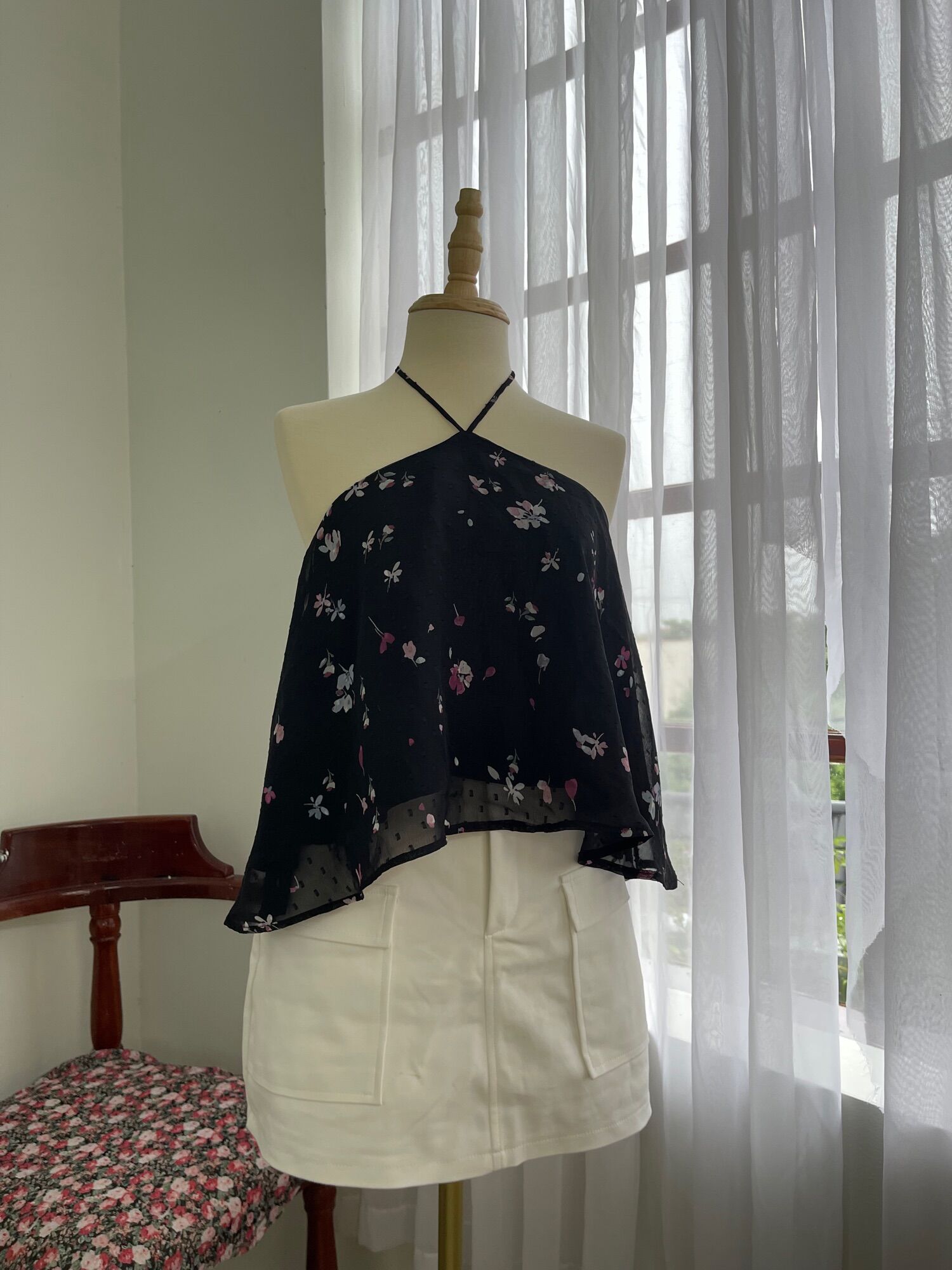 FLORAL TOP