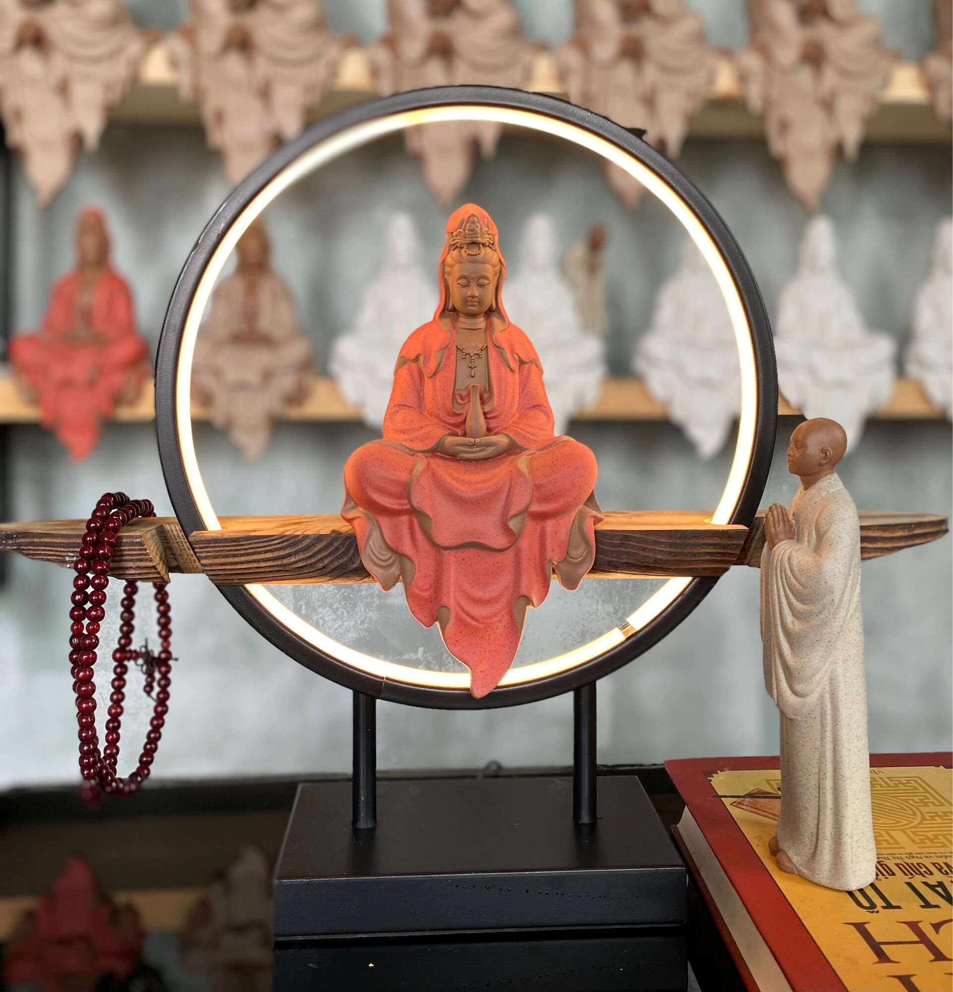 Phật Quan Âm toạ Thiền