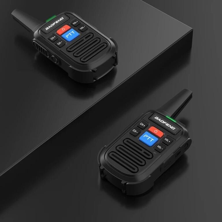 Máy bộ đàm Baofeng Mini Siêu Nhỏ (Bền Bỉ, Loa Siêu To, 2 Phím Bấm PTT, Sạc Cổng USB Type C)