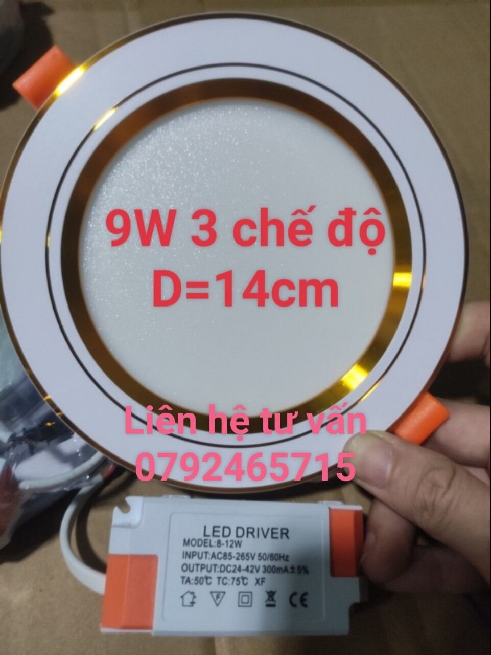 Đèn âm trần 9w 3 chế độ khoét lỗ 110mm bảo hành 1 năm đổi mới