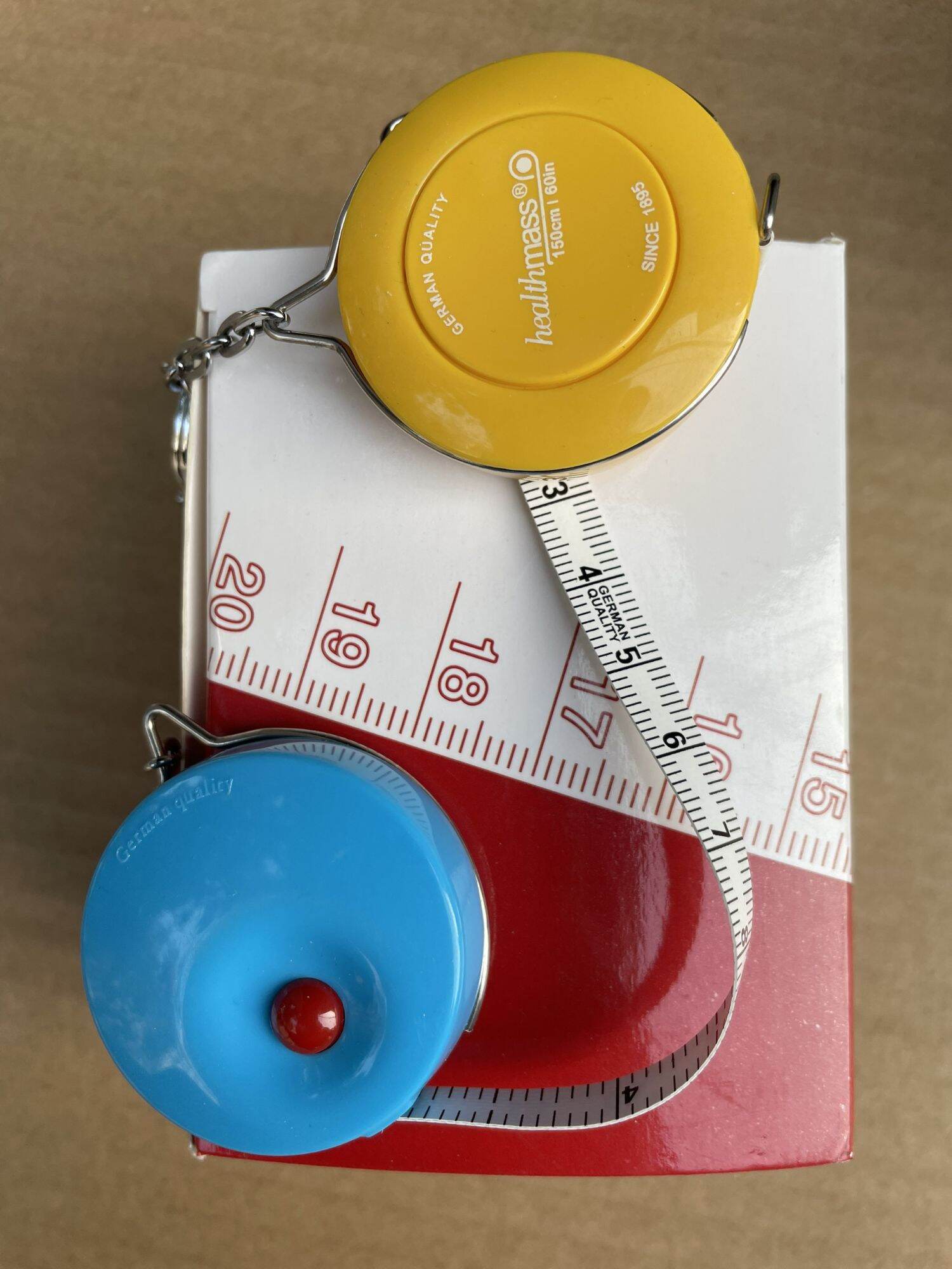 Thước dây 1.5M rộng 8mm Germany dạng cuộn của Đức nhãn hiệu Hoechstmass